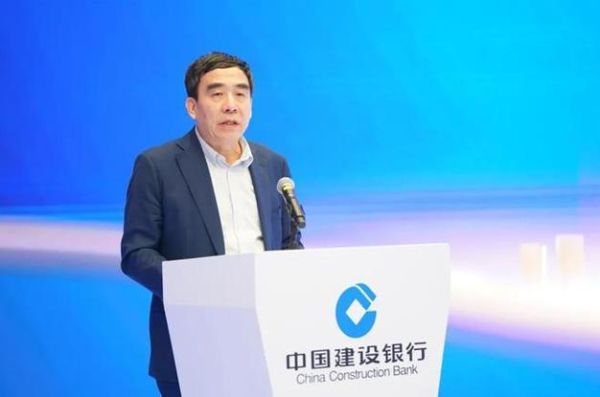 一个银行的总经理和行长有什么区别？建行董事长和行长哪个大