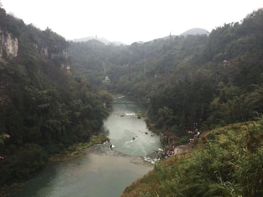 黄果树附近哪里可以钓鱼？龙里哪个银行车辆违章