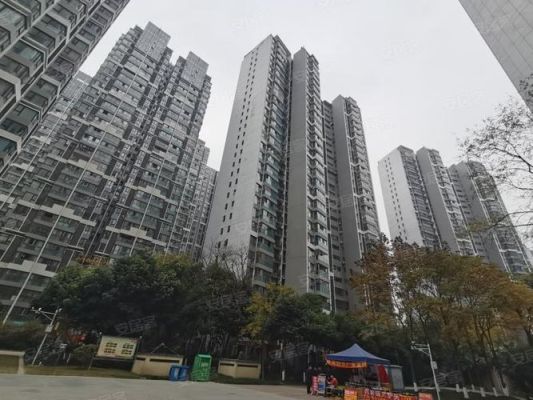 绵阳长虹世纪城属于几环？绵阳市跃进路北段在哪个区