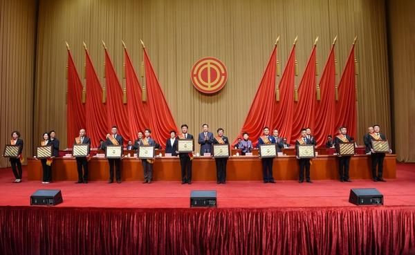 济南市总工会2020五一劳动奖章？章丘哪个工行周六上班时间