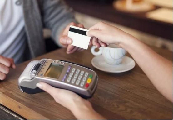 为什么大量商户都选第三方支付POS？（手机pos机一机多费率哪个品牌好）