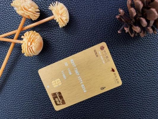 中信车主卡和i白金哪个好？（中信车主金卡跟车主白金卡哪个好）